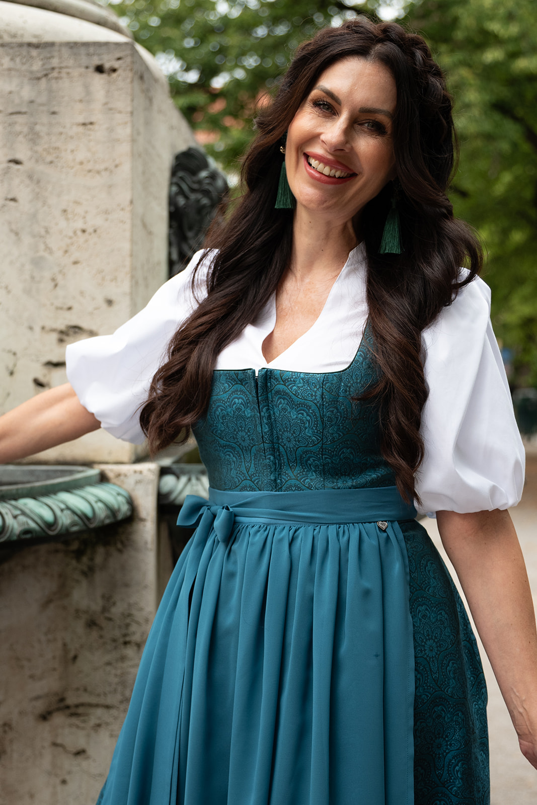 UNSA Design Dirndl Detail